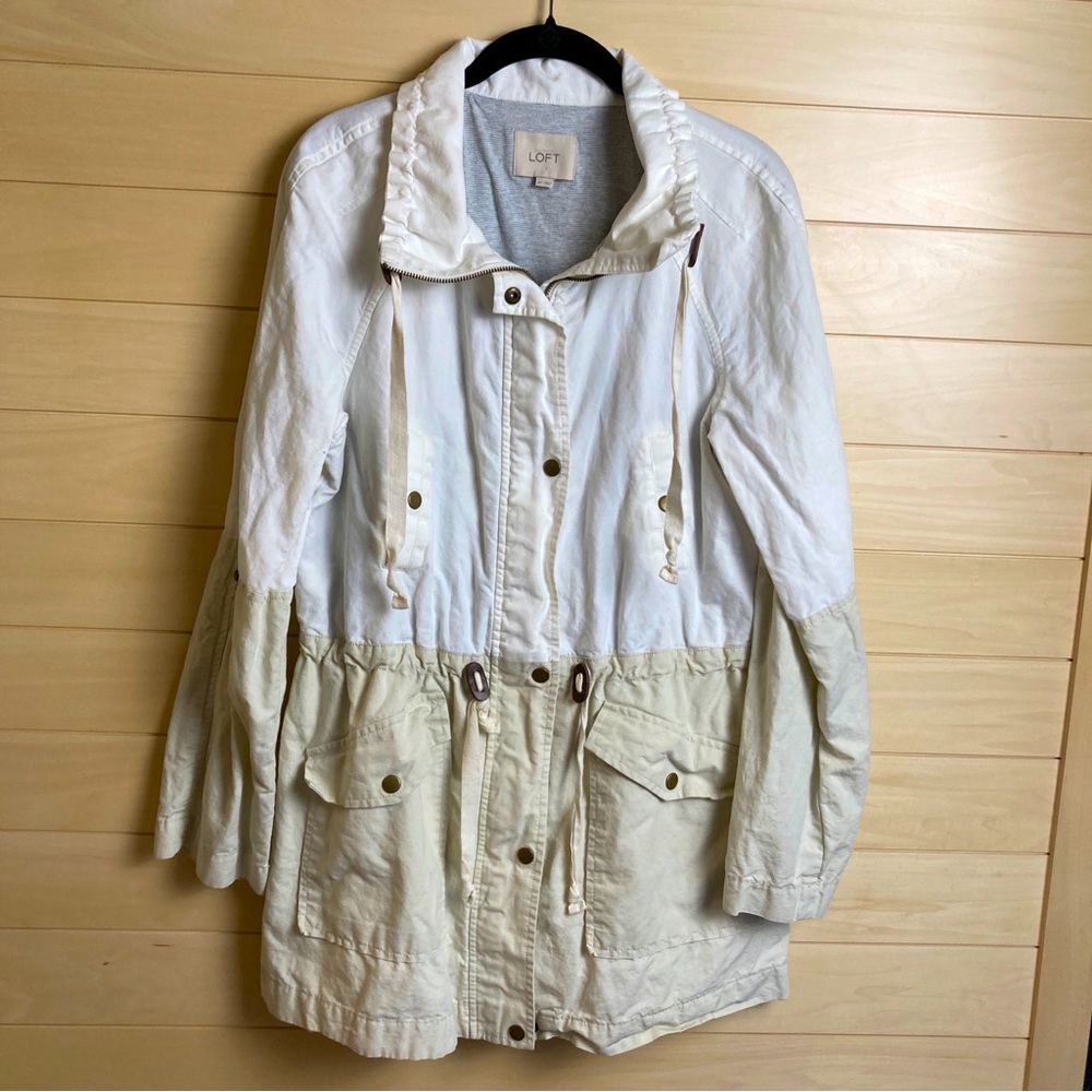 Loft Adjustable Spring Jacket Sz MT